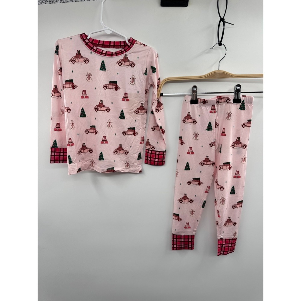 NWT In My Jammers‎ Snug Fitting Holly Jolly Cruisers Pajamas Set Kids 4T Pink